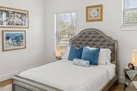 The O'Keeffe-2Nd Floor Boutique Hotel Suite 本顿维 外观 照片